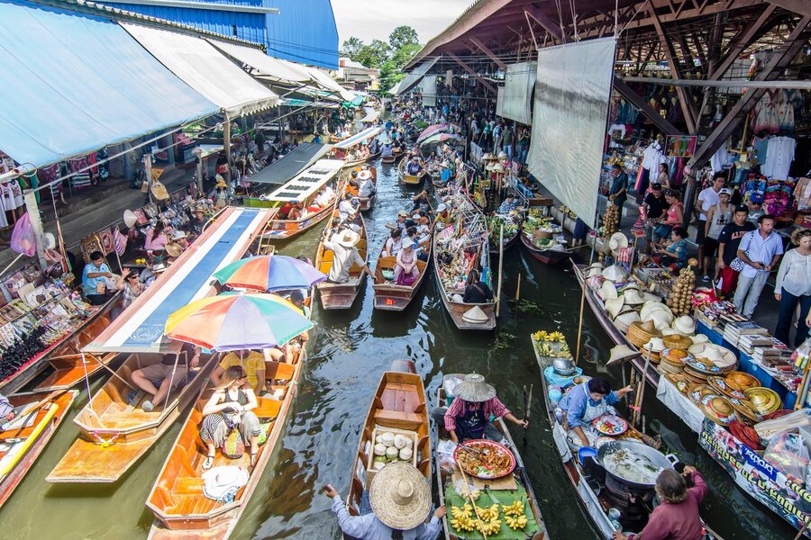 Floating Market